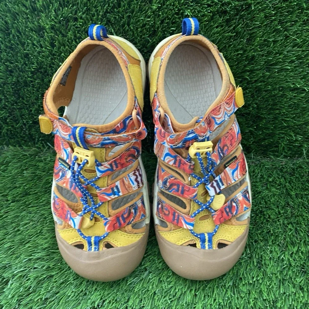 Keen Newport X Outdoor Afro Closed Toe Sandal Waterproof Shoe Hiking Kids Size 4